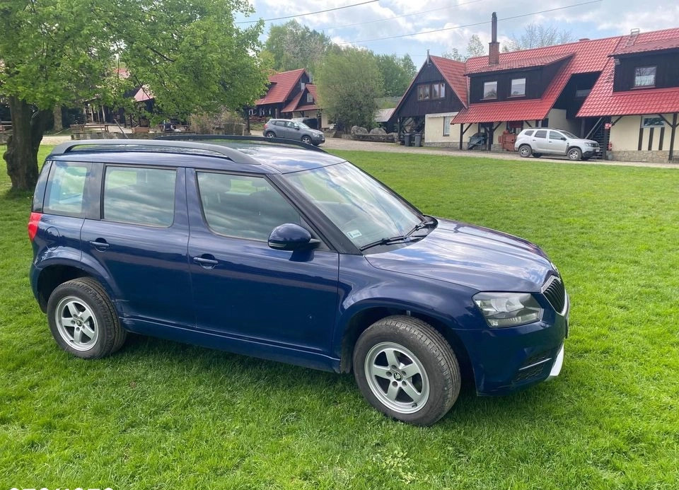 Skoda Yeti cena 25000 przebieg: 285500, rok produkcji 2015 z Piastów małe 37